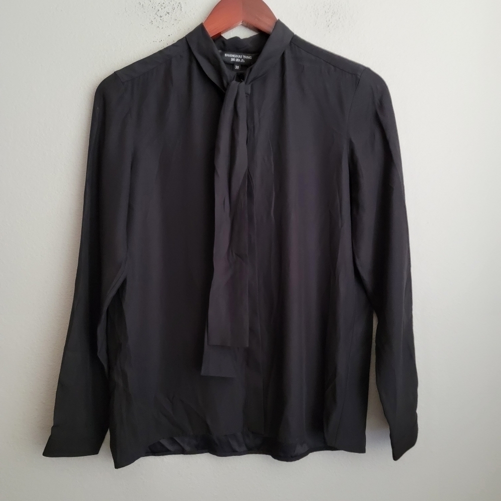 Shanghai Tang Silk Satin Blouse in Black size 38 NWT